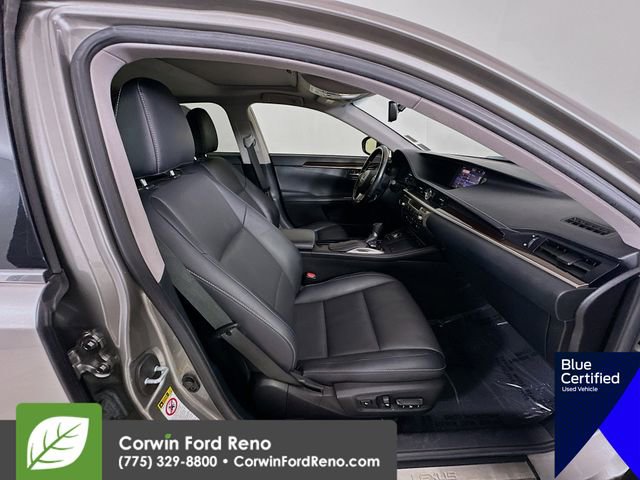 Used 2016 Lexus ES 300h image 30