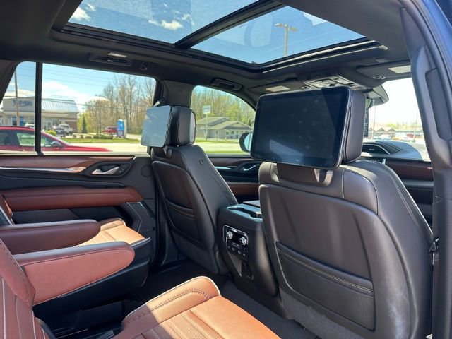 Used 2024 GMC Yukon Denali Ultimate AWD/4WD image 14