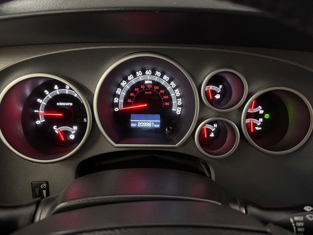 Used 2016 Toyota Sequoia Limited image 14