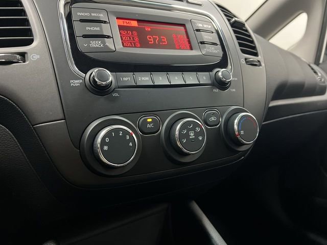 Used 2017 Kia Forte LX FWD image 15