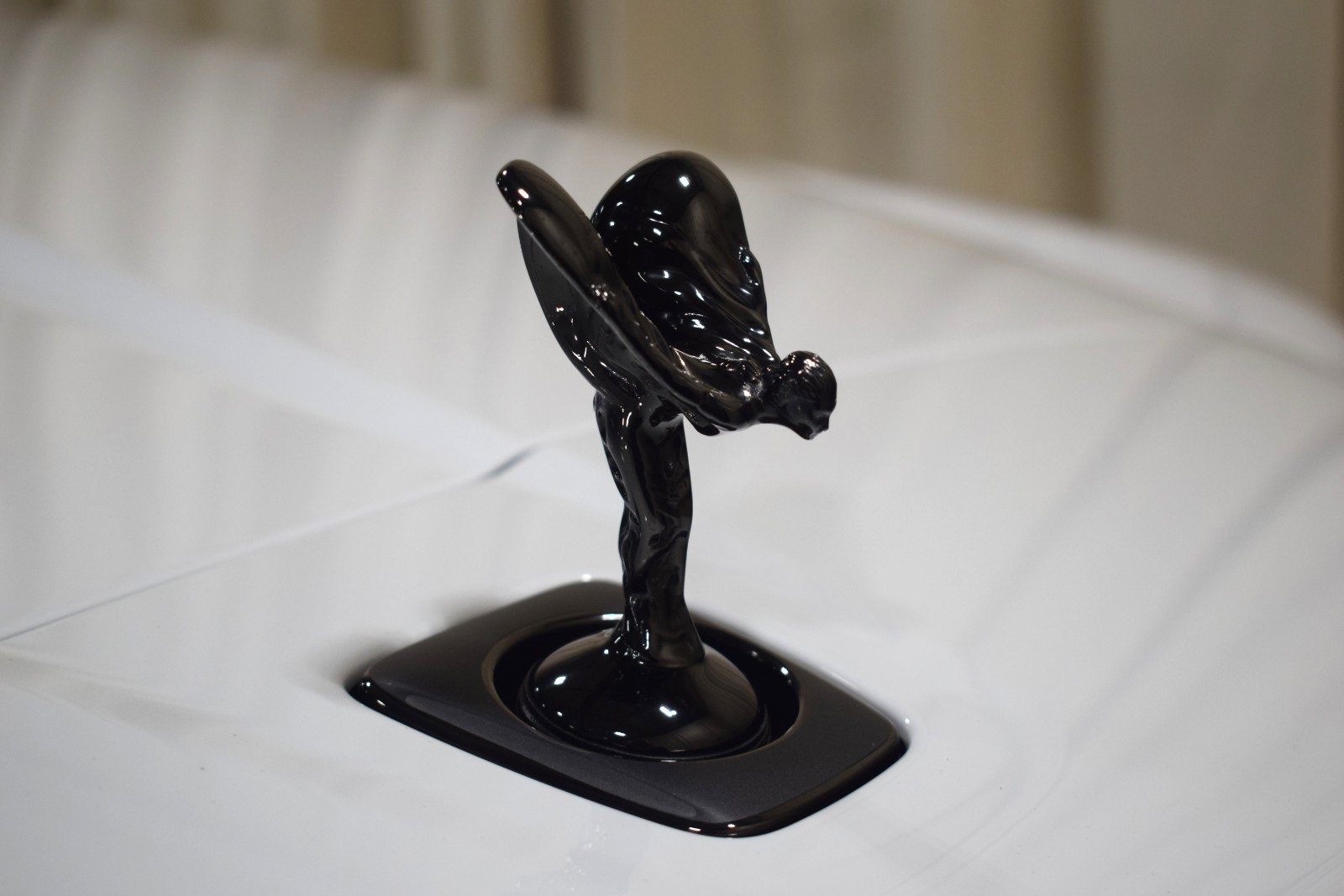 New 2026 Rolls-Royce Cullinan Black Badge image 6