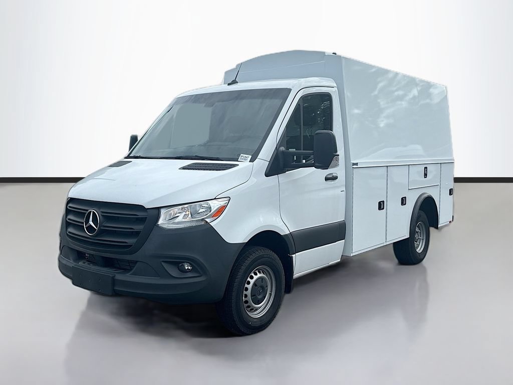 Used 2024 Mercedes-Benz Sprinter 3500 image 7