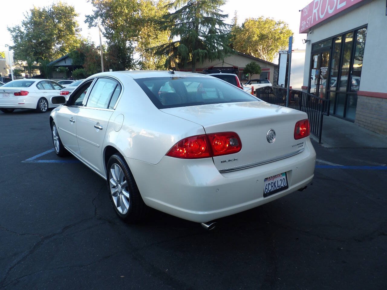 Used 2008 Buick Lucerne CXS FWD image 4