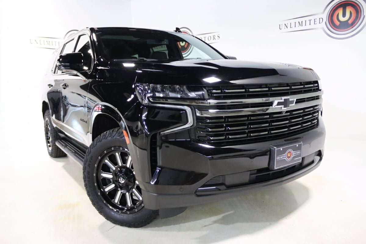 Used 2022 Chevrolet Tahoe RST w/ Luxury Package AWD/4WD image 7