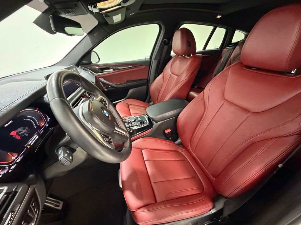 Used 2025 BMW X4 M40i w/ Premium Package image 12