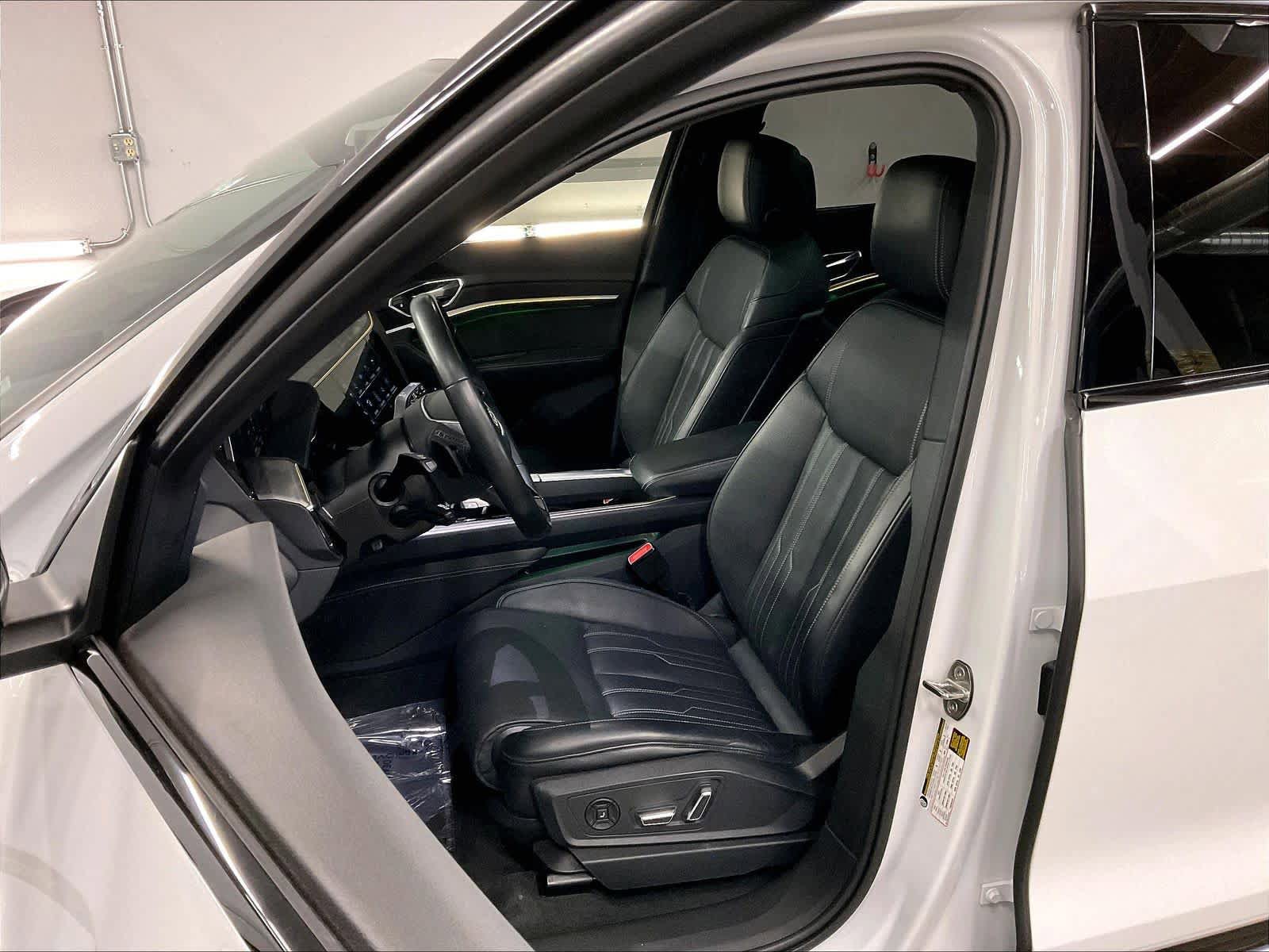 Used 2023 Audi e-tron Chronos w/ Chronos Package AWD/4WD image 26