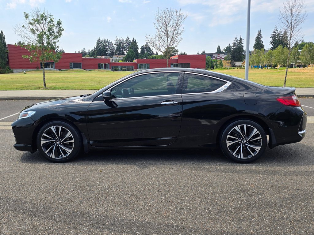 Used 2017 Honda Accord EX-L image 2