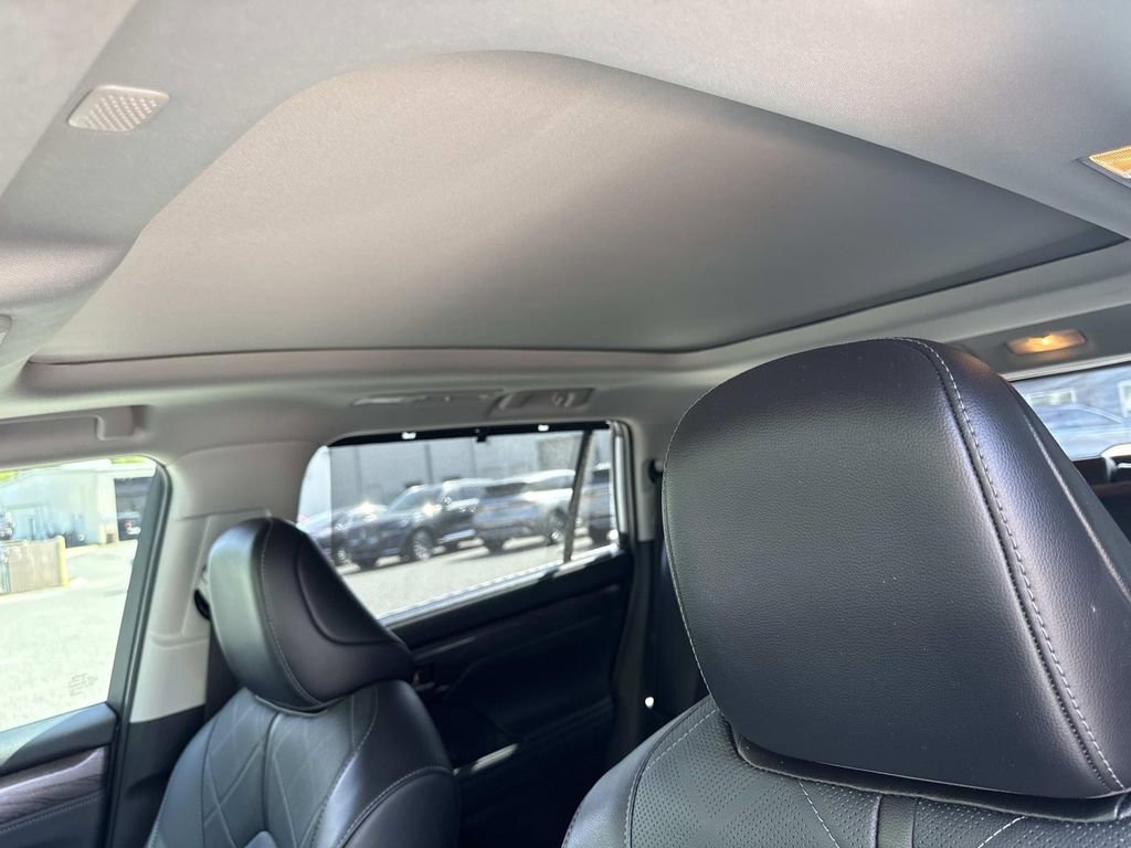 Used 2022 Toyota Highlander Platinum image 33