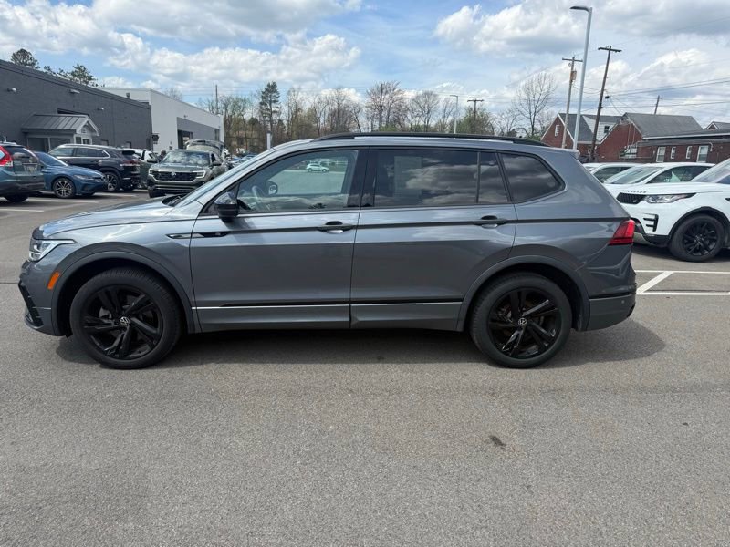Used 2024 Volkswagen Tiguan SE R-Line image 9