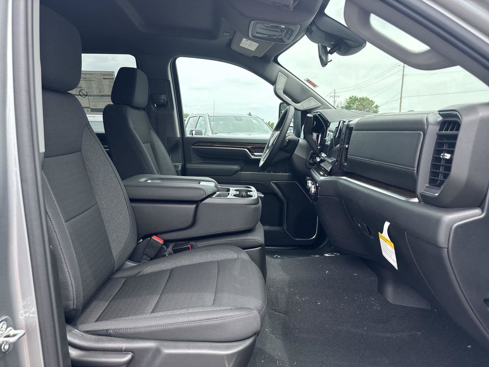 New 2026 GMC Sierra 2500 SLE AWD/4WD image 24
