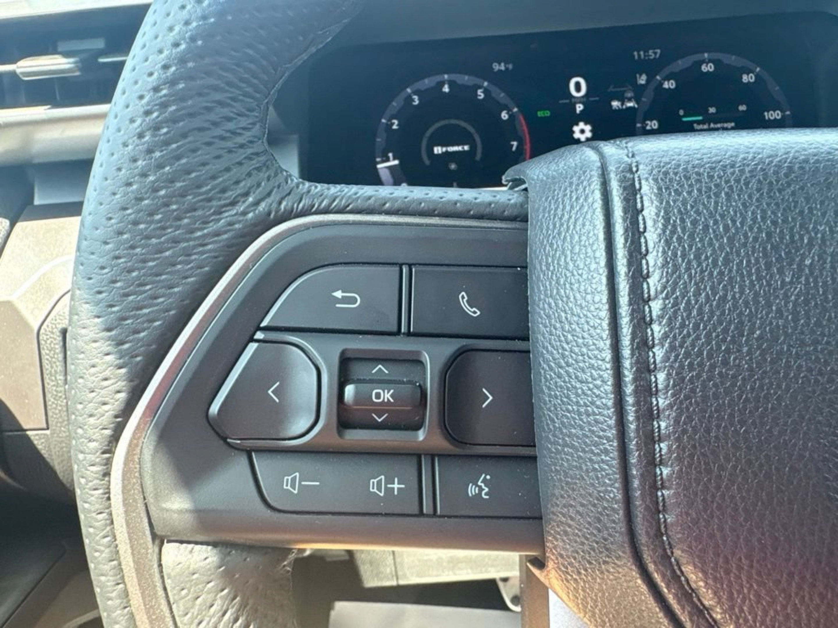 Certified 2026 Toyota Tacoma TRD Sport AWD/4WD image 9