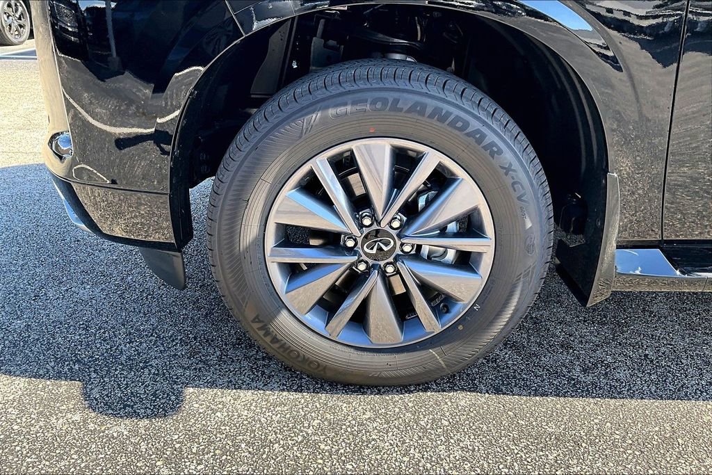 New 2026 INFINITI QX80 Pure w/ Cargo Package RWD image 17