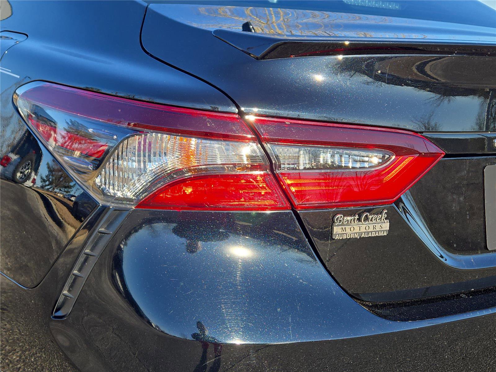 Used 2024 Toyota Camry SE w/ Cold Weather Package image 9
