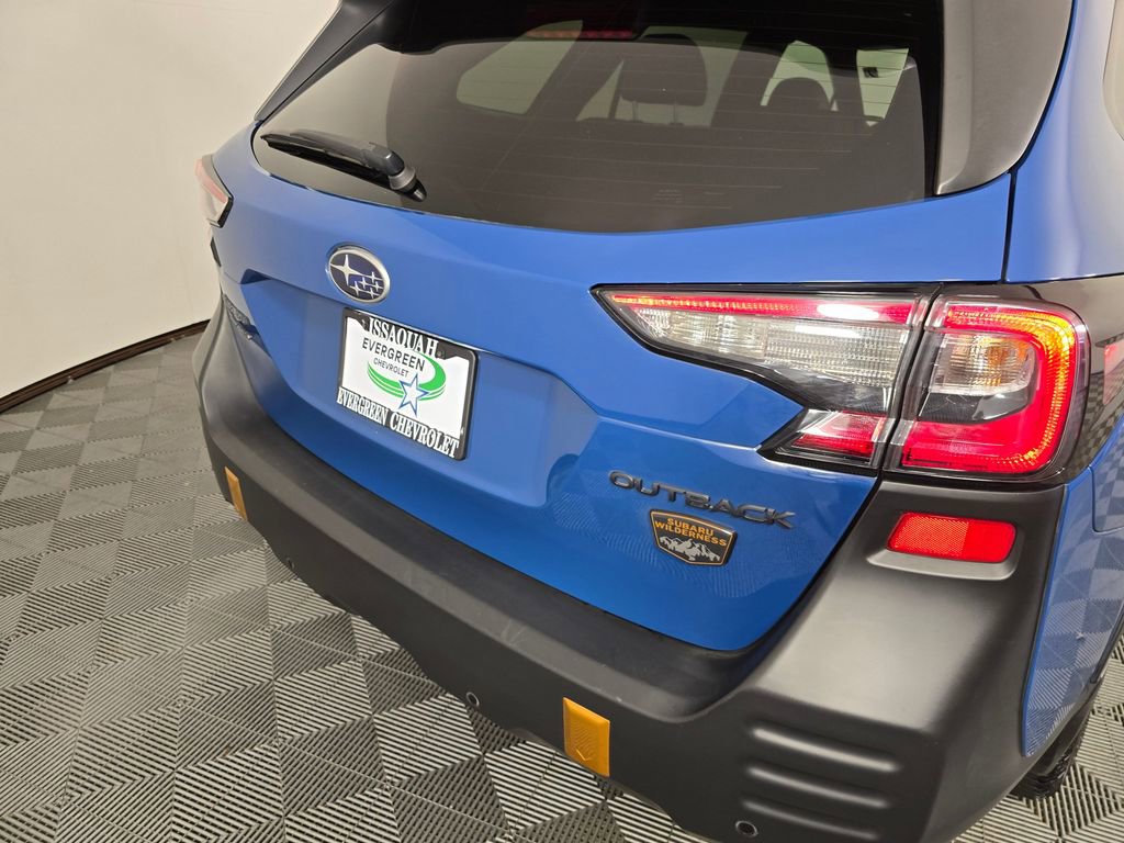 Used 2022 Subaru Outback Wilderness AWD/4WD image 15