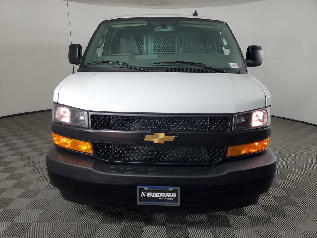 New 2026 Chevrolet Express 2500 w/ Driver Convenience Package image 9