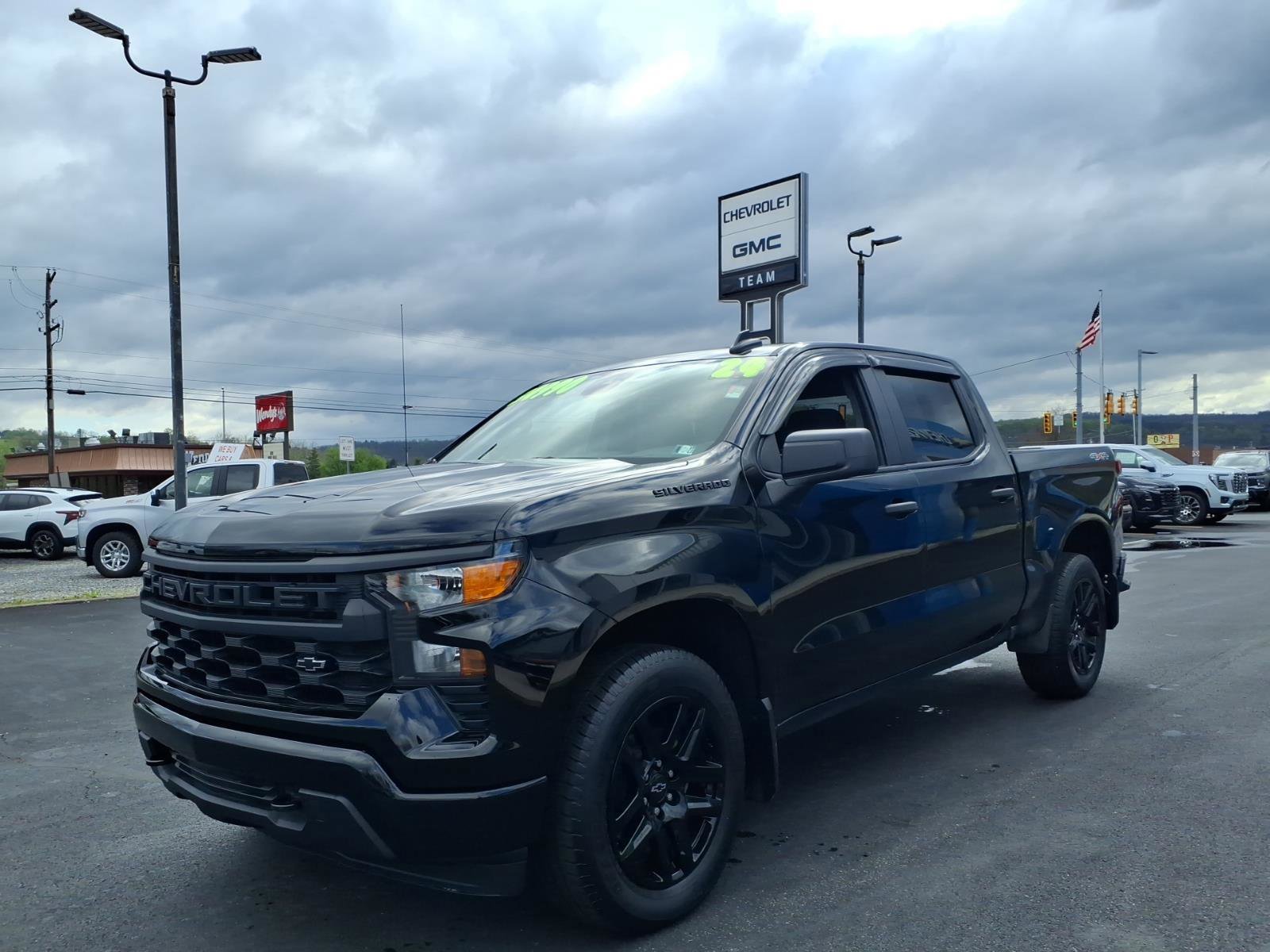 Used 2024 Chevrolet Silverado 1500 Custom w/ LPO, Dark Essentials Package image 3