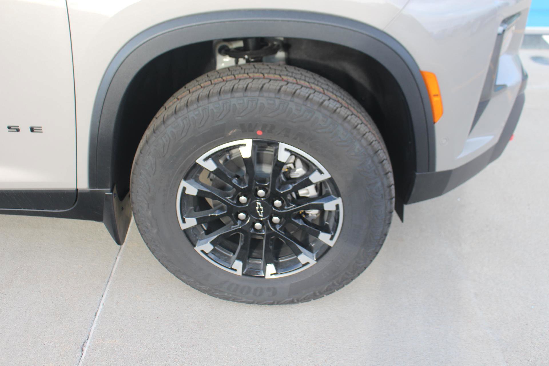 New 2026 Chevrolet Traverse Z71 w/ Enhanced Driving Package image 11