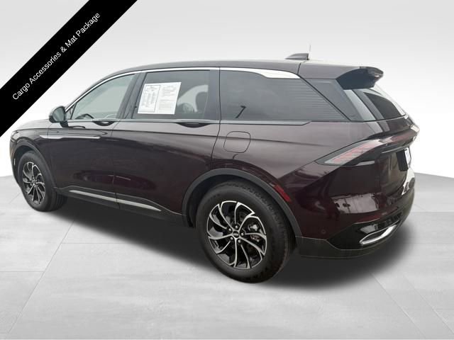 Certified 2024 Lincoln Nautilus Premier w/ Equipment Group 102A image 4