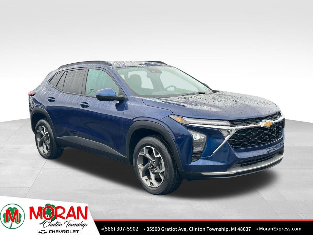 Certified 2024 Chevrolet Trax LT w/ Driver Confidence Package FWD image 8