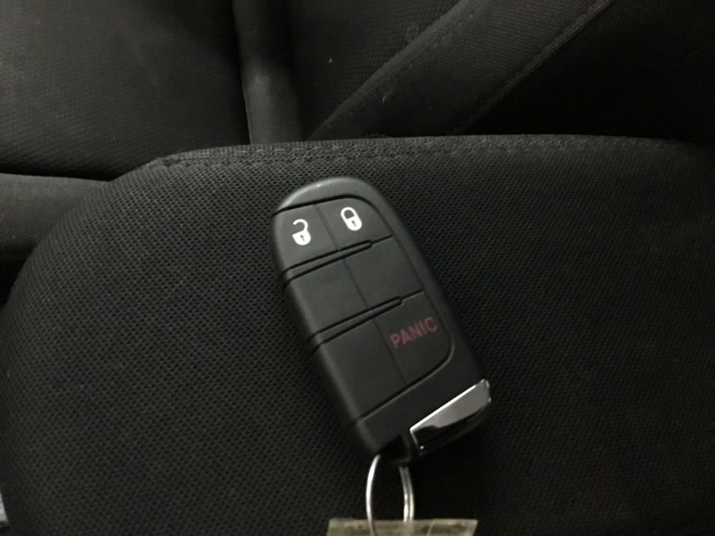 Used 2020 Jeep Renegade Sport w/ Sport Appearance Group image 9