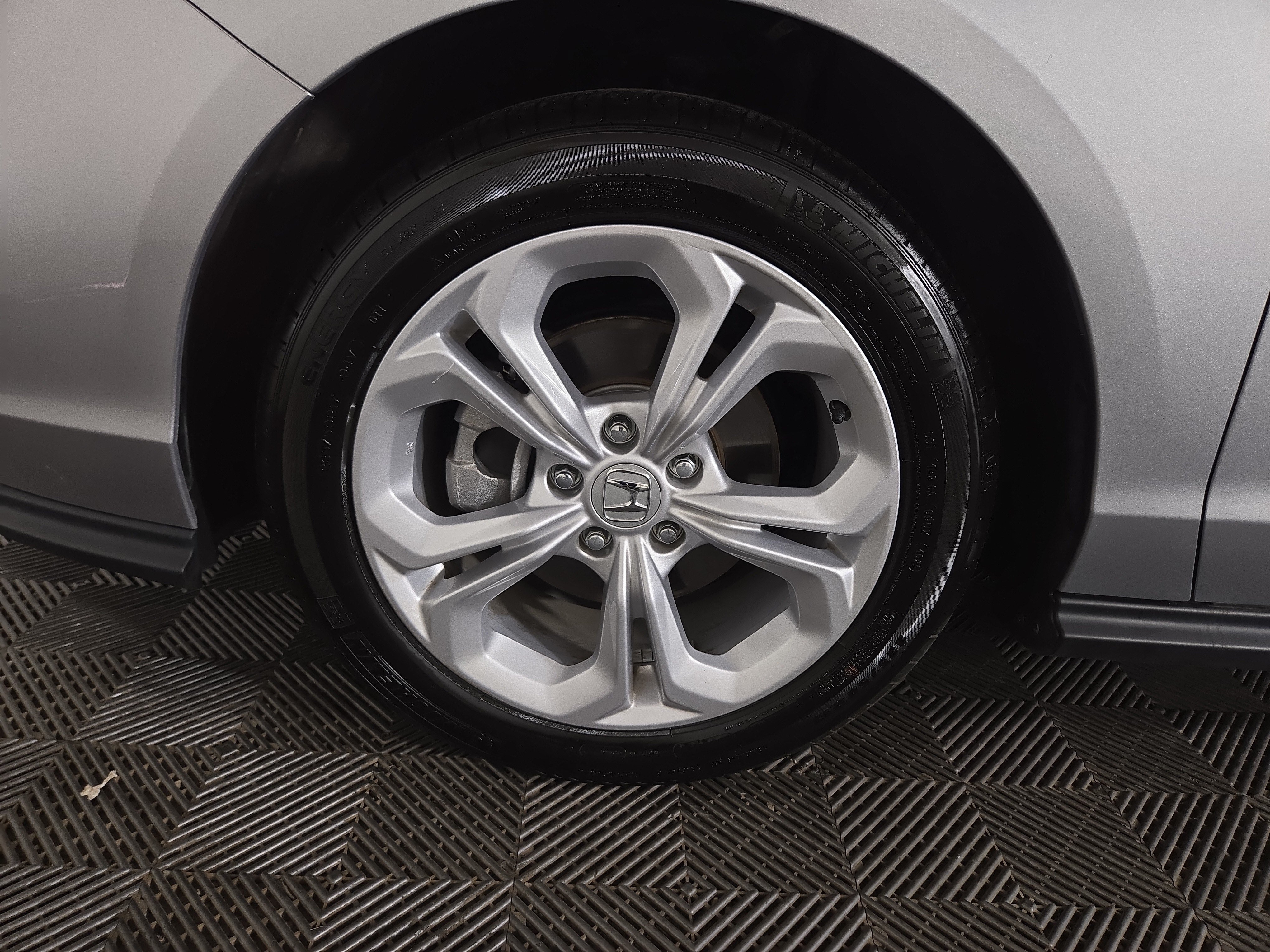 Used 2025 Honda Accord LX image 31