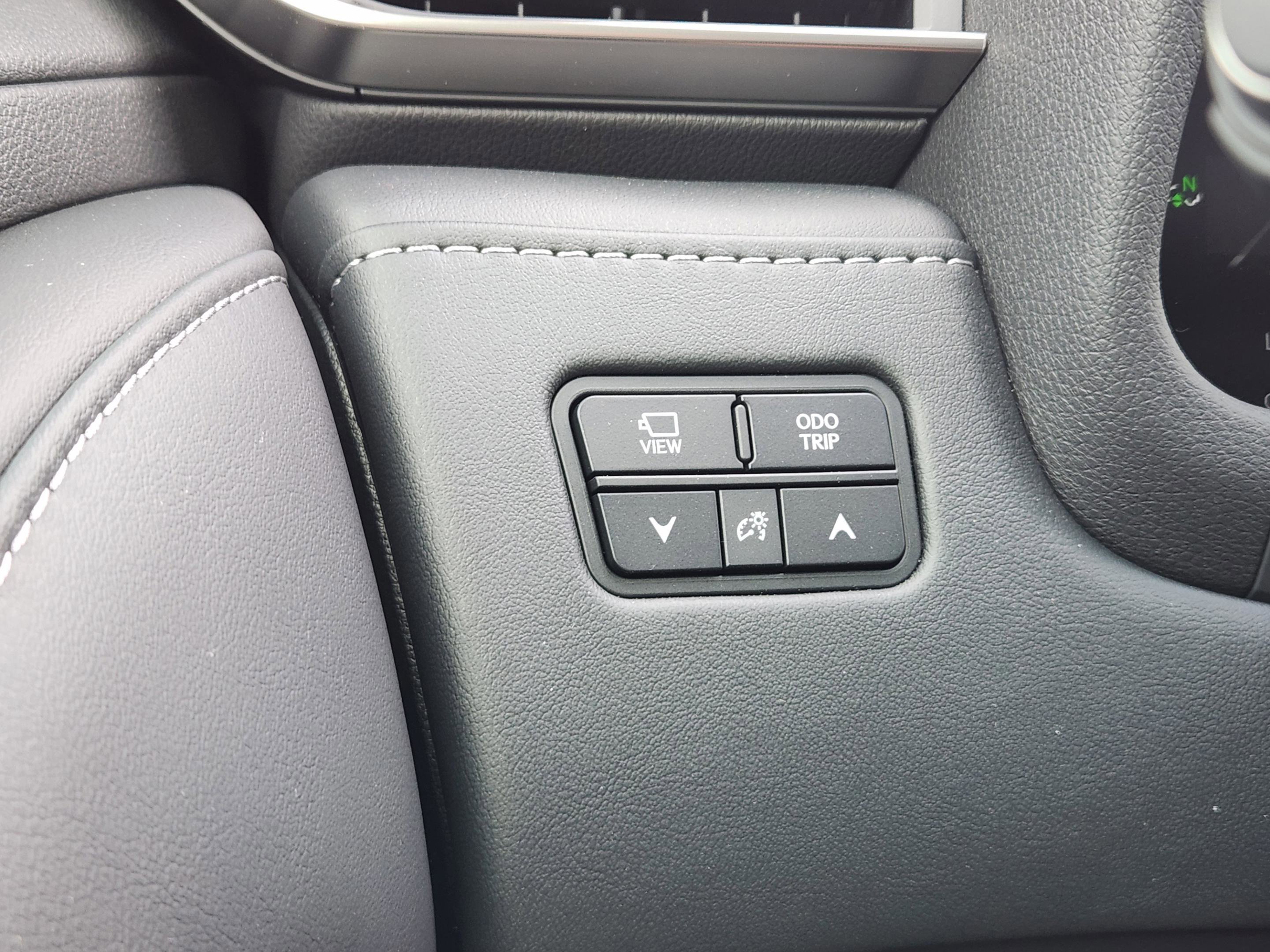 New 2026 Lexus LX 700h Luxury AWD/4WD image 17