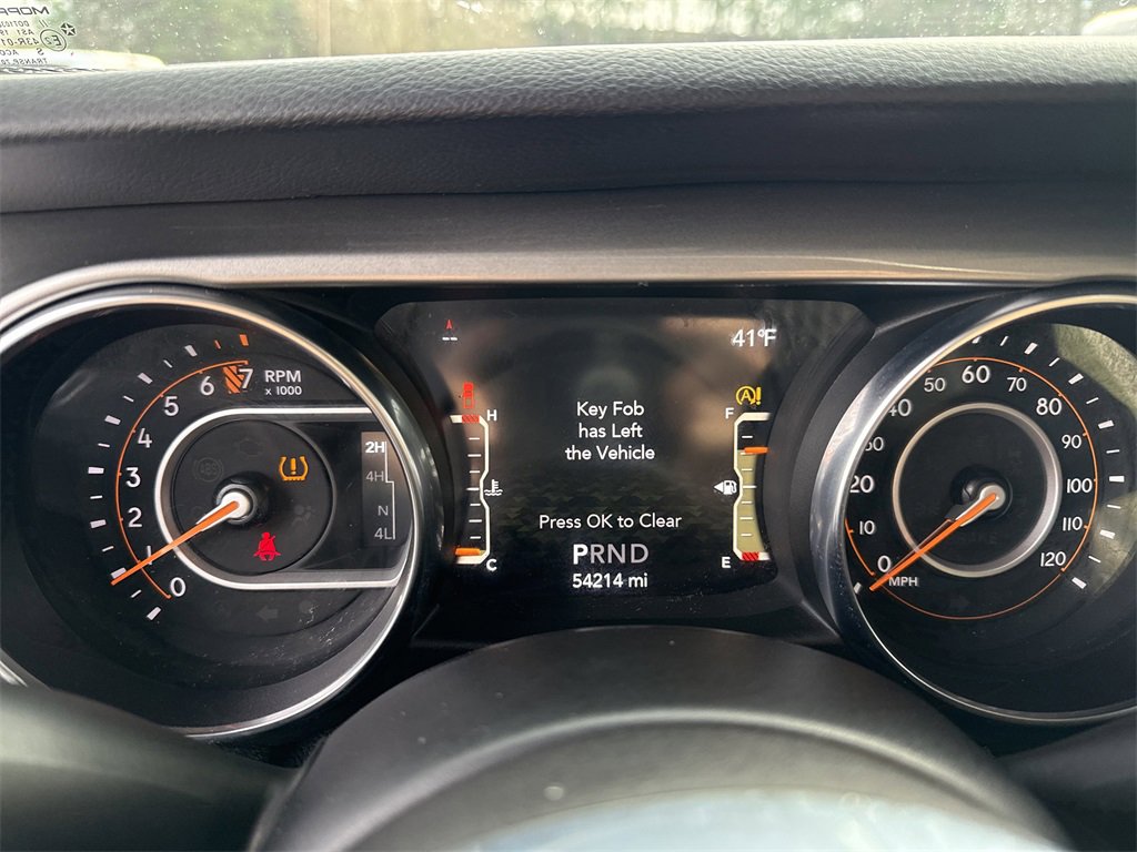 Used 2020 Jeep Gladiator Overland w/ Safety Group image 30