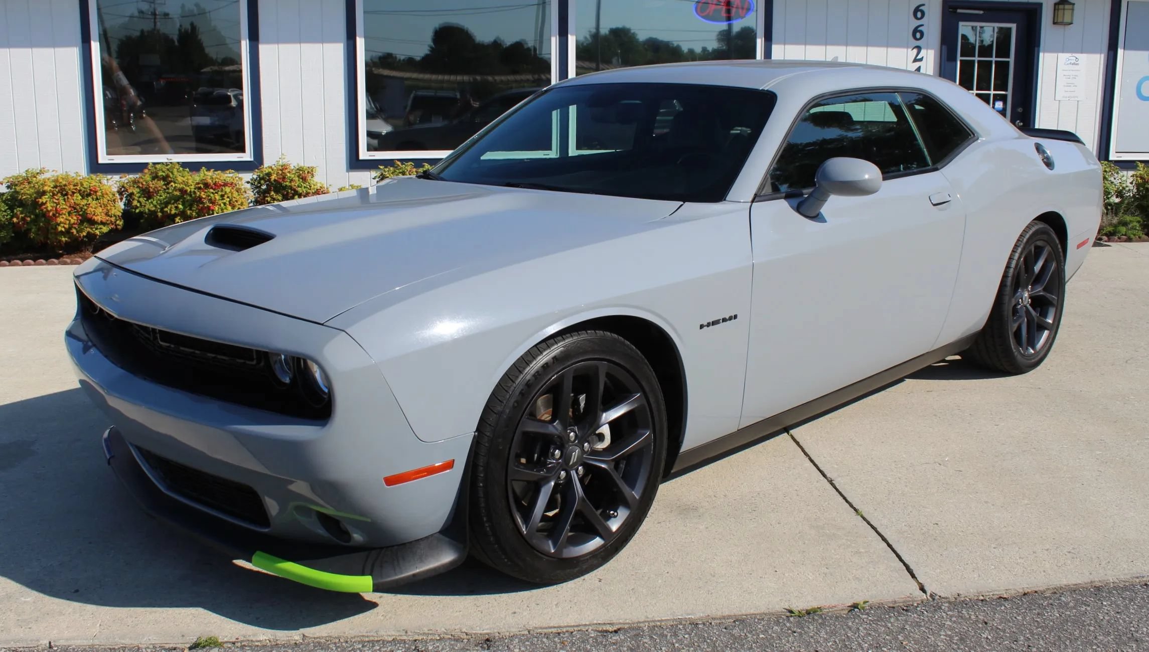 Used 2022 Dodge Challenger R/T w/ Plus Package RWD image 29