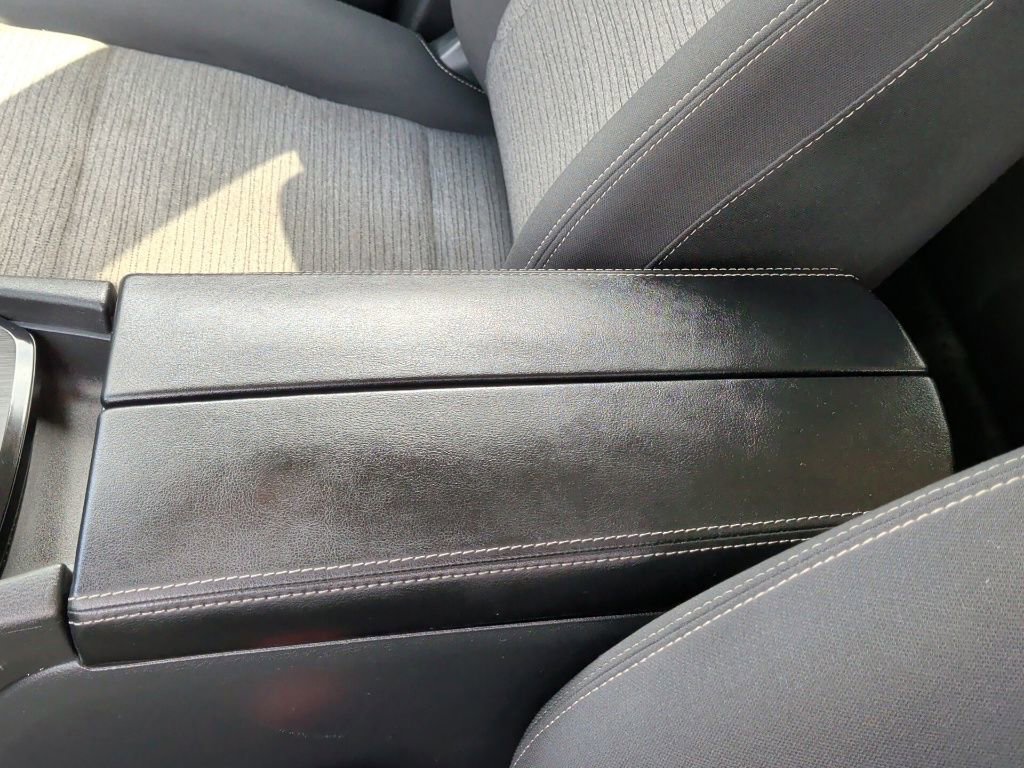 Used 2023 Nissan Rogue SV image 24