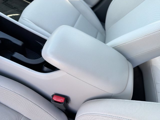 Used 2024 Hyundai Kona SE FWD image 23
