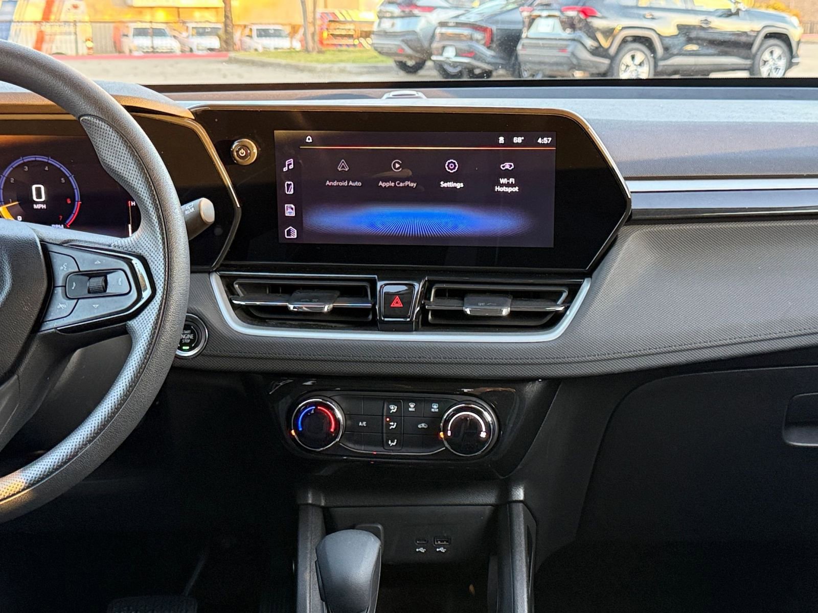 Used 2025 Chevrolet TrailBlazer LT image 18