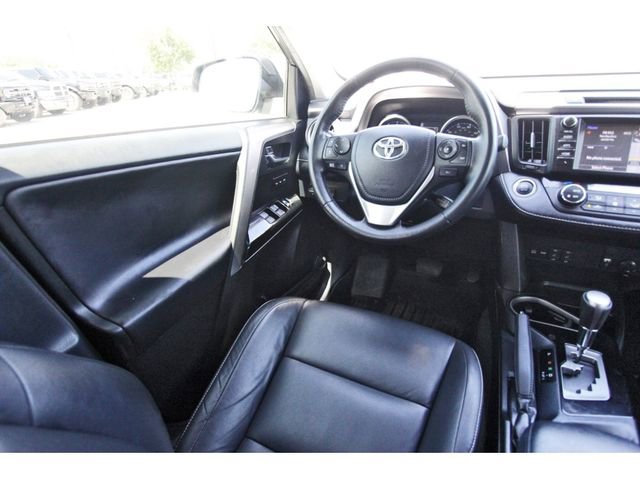 Used 2018 Toyota RAV4 Limited image 7