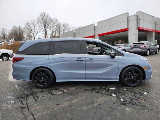Used 2023 Honda Odyssey Sport image 9