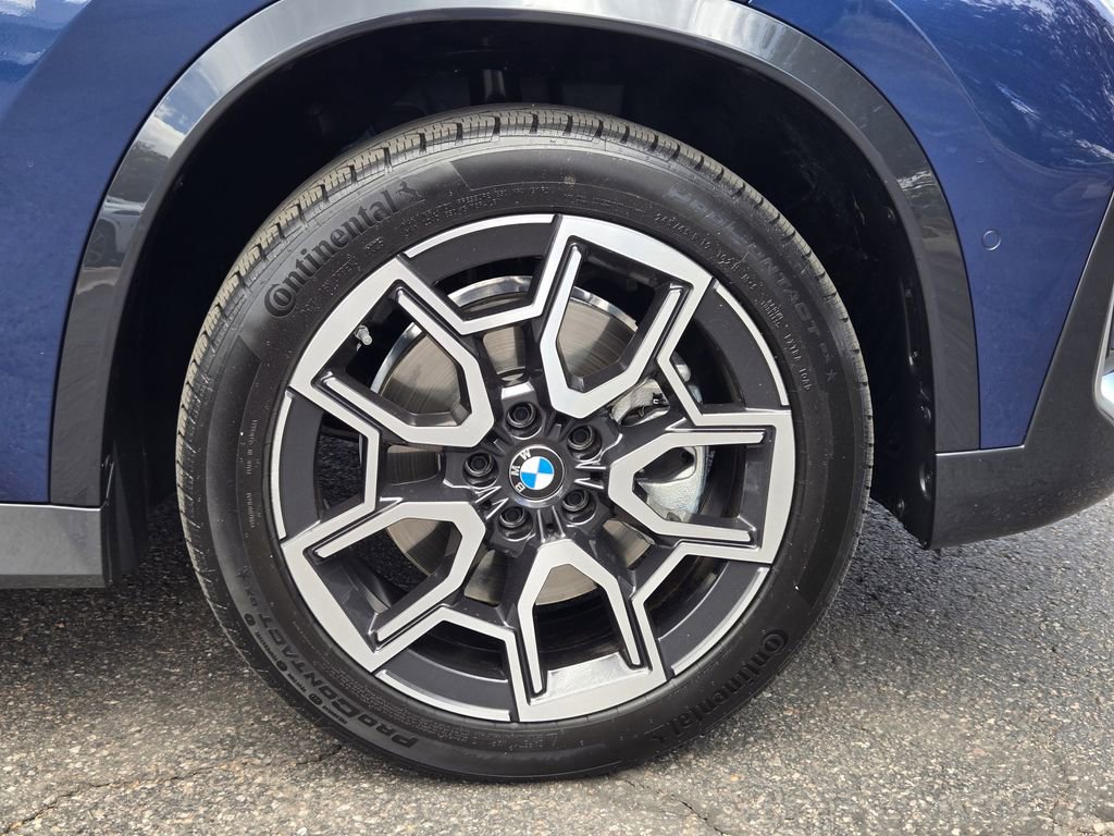 Certified 2025 BMW X1 xDrive28i w/ Technology Package AWD/4WD image 12