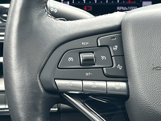Certified 2024 Cadillac Escalade ESV Sport w/ LPO, ONYX Package AWD/4WD image 9