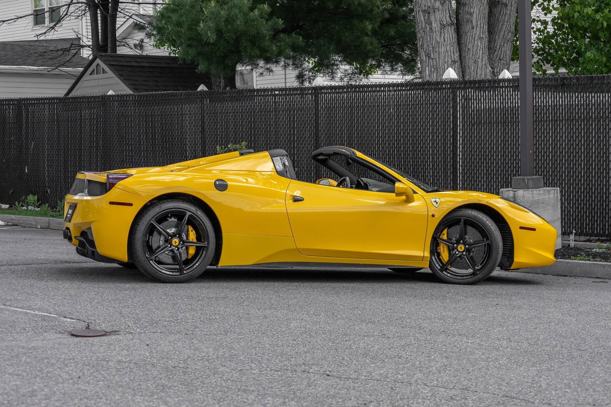 Used 2013 Ferrari 458 Spider RWD image 45