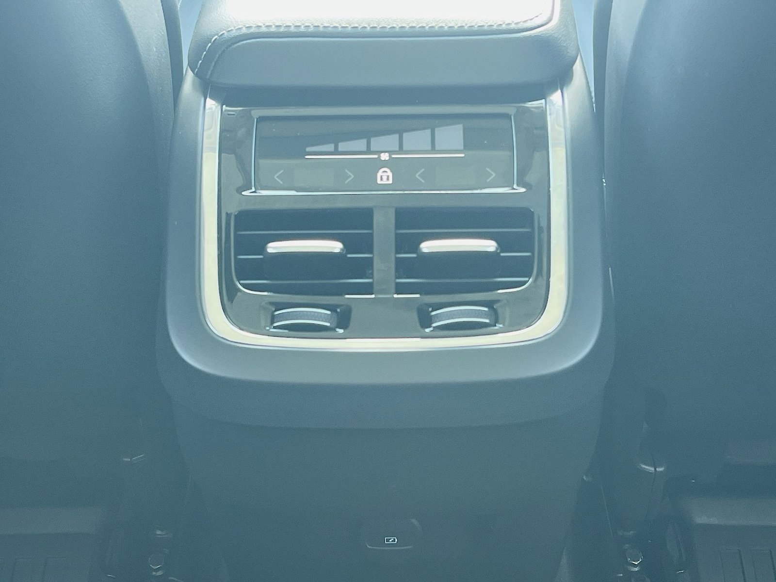 Certified 2023 Volvo XC60 B6 Ultimate image 23