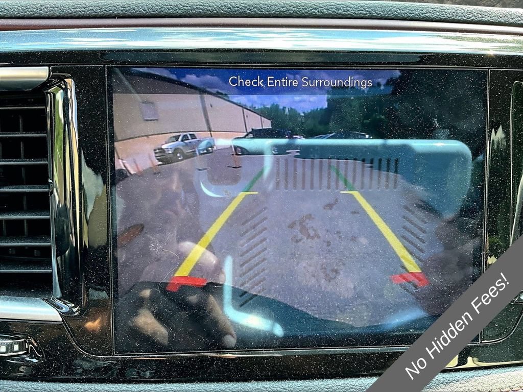 Used 2019 Chrysler Pacifica Limited FWD image 19