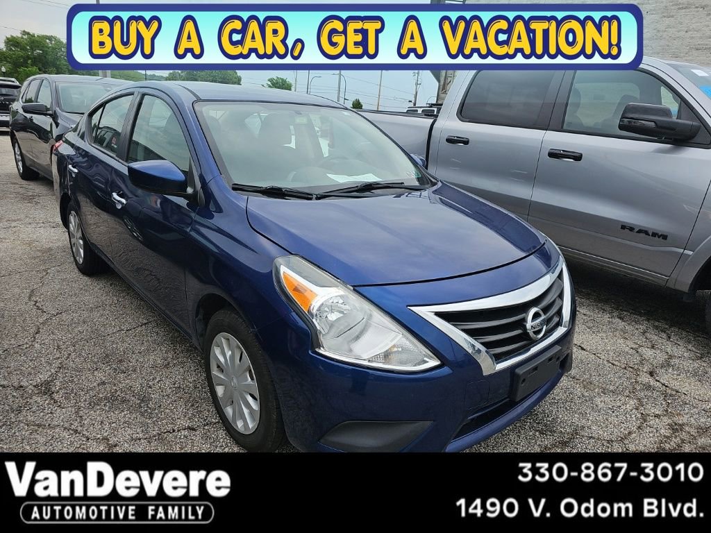 Used 2018 Nissan Versa SV FWD video 1