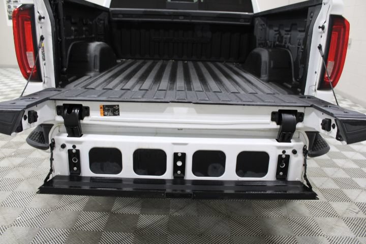 Used 2023 GMC Sierra 1500 Denali w/ Denali Reserve Package AWD/4WD image 15