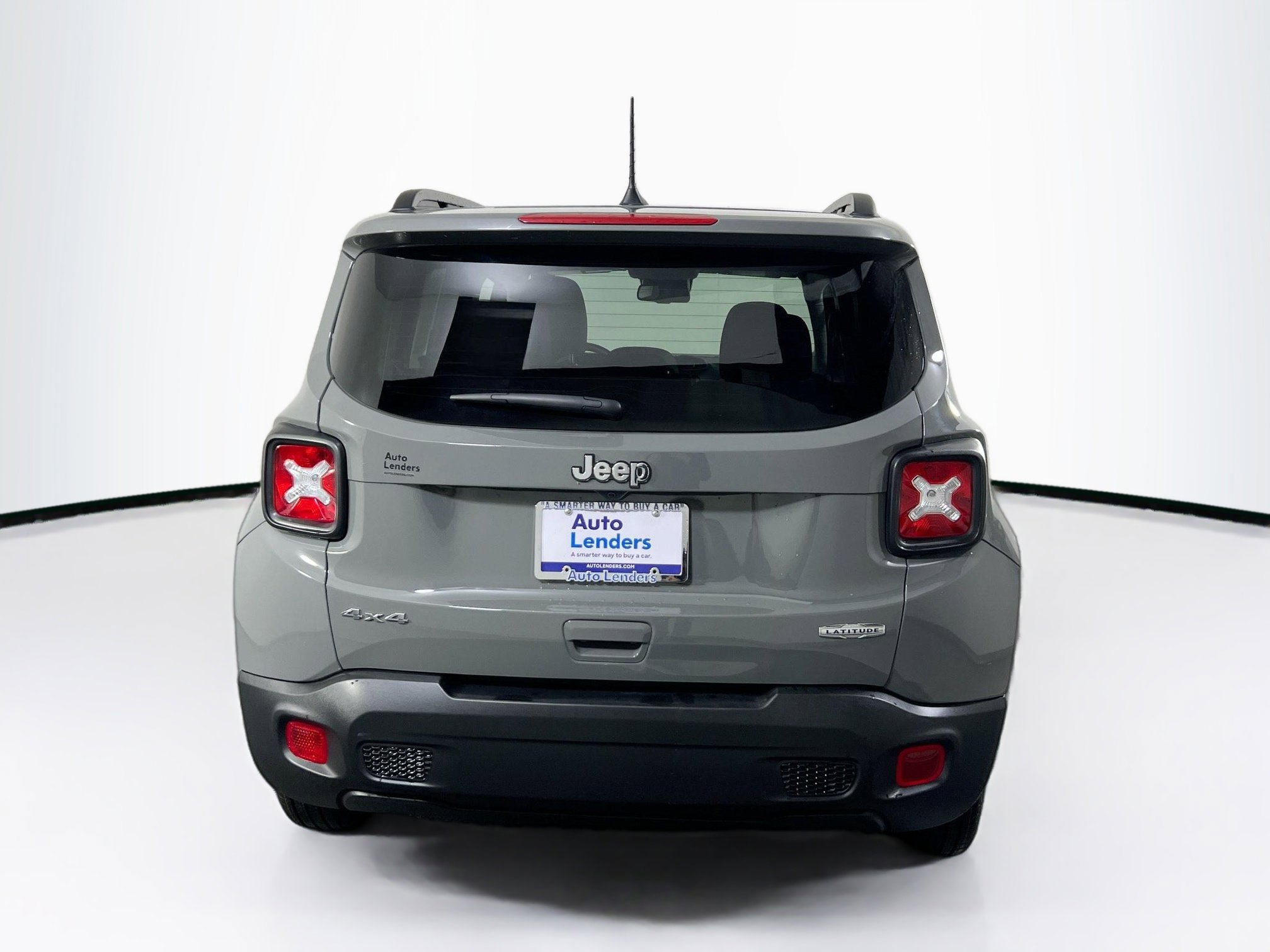 Used 2022 Jeep Renegade Latitude w/ Convenience Group AWD/4WD image 6