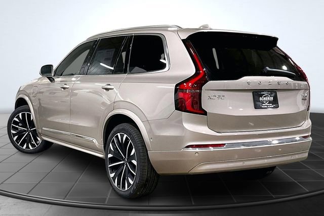New 2026 Volvo XC90 T8 Plus w/ Protection Package Premier image 4