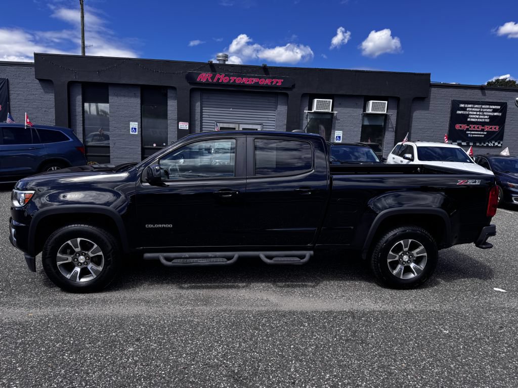 Used 2015 Chevrolet Colorado Z71 AWD/4WD image 2