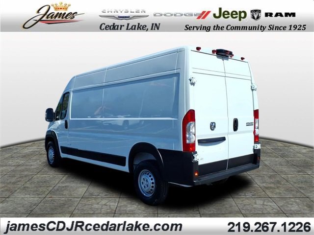 Used 2025 RAM ProMaster 2500 w/ Convenience Group image 3