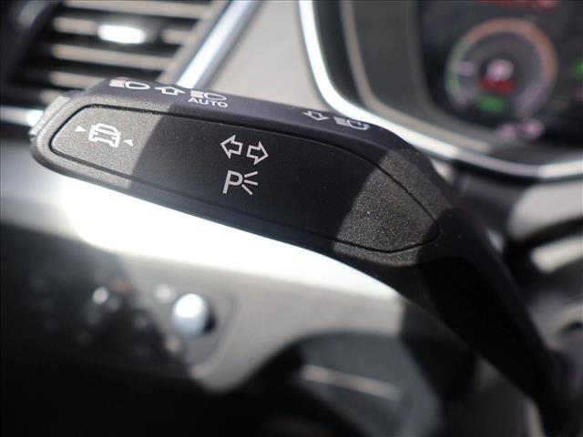 Used 2023 Audi Q5 e Prestige w/ Prestige Package image 14