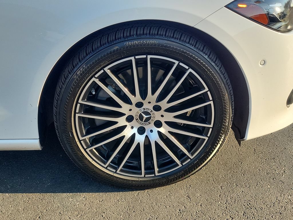 Used 2023 Mercedes-Benz C 300 Sedan image 8