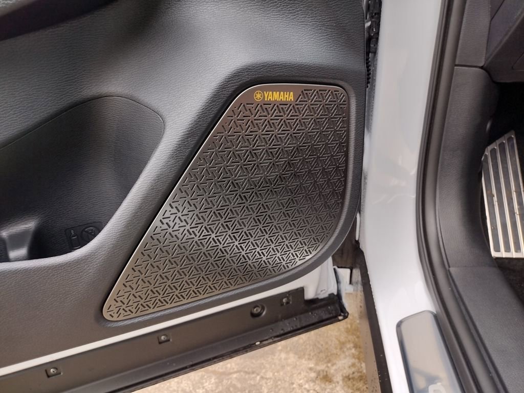 New 2026 Mitsubishi Outlander SEL image 22