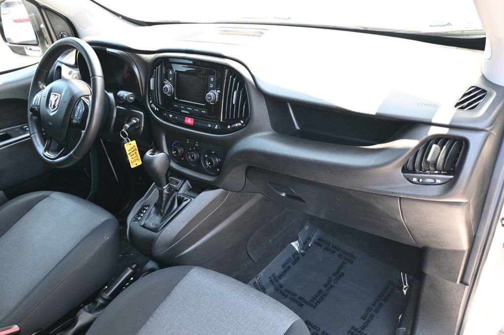 Used 2016 RAM ProMaster City Tradesman SLT w/ Rear Back-up Camera Group image 8