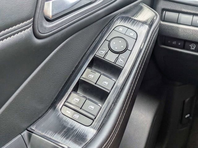 Used 2023 Nissan Rogue SV w/ SV Premium B Package AWD/4WD image 24
