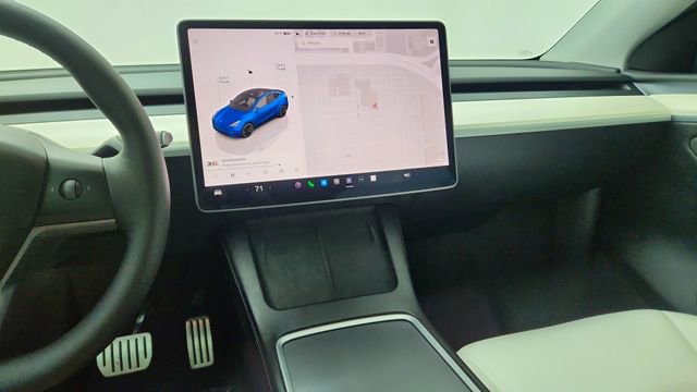Used 2024 Tesla Model Y Performance AWD/4WD image 45